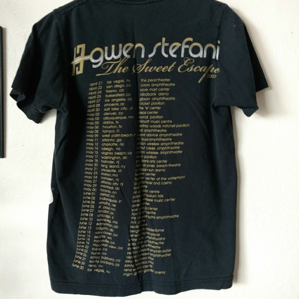Vintage 2007 Gwen Stefani The Sweet Escape Tour Graphic Concert T-Shirt S